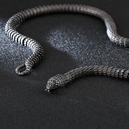 Snake Necklace Serpent Scale Chain Bite Clasp Necklace