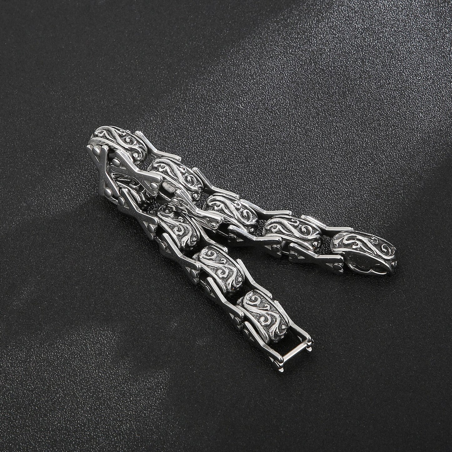 Vintage Totem Pattern Men Bracelet Biker Chain Stainless Steel Viking Charm Wristband Trendy Jewelry