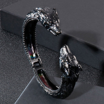 Wolf Head Charm Men Open Bangle Black Stainless Steel Punk Fahsion Wrist Band Male Accessories