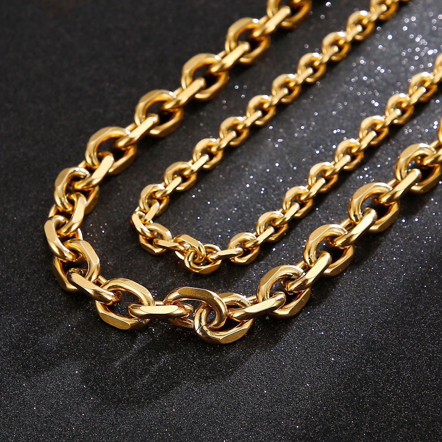 Oval Rolo Link Chain Necklace