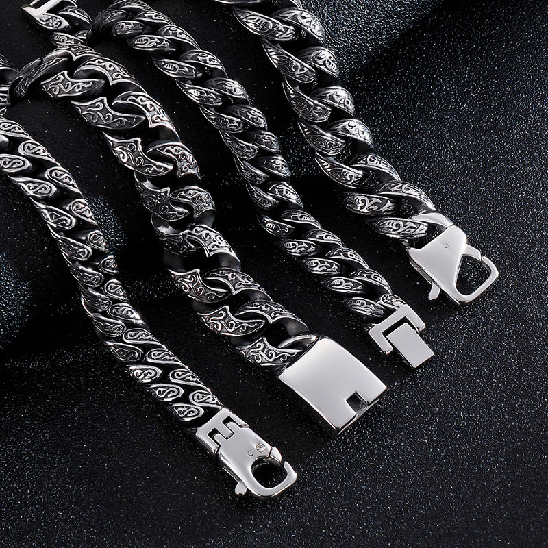 Scrollwork Button-Tab Heavy Cuban Link Chain Bracelet