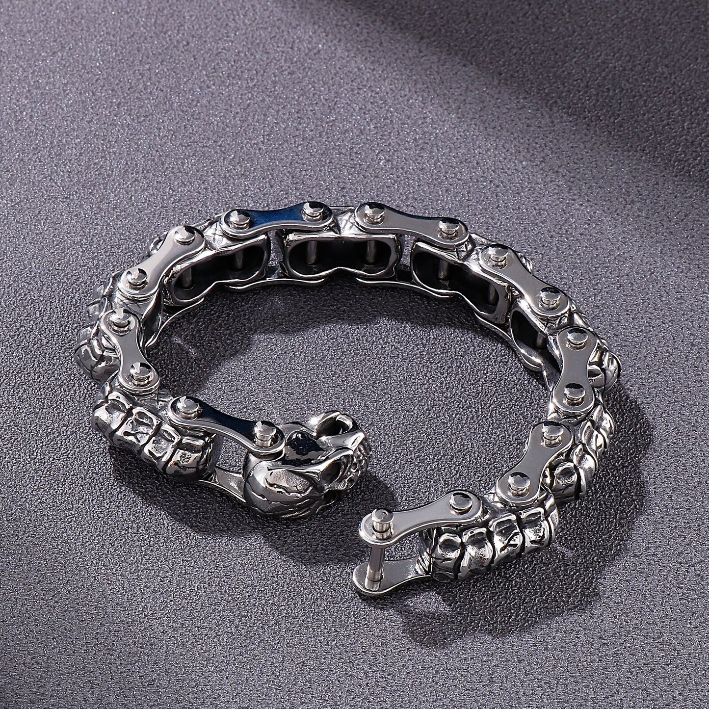Skull Head Skeleton Charm Gothic Style Men Bracelet Matte Blacken Stainless Steel Vintage Link Chain Fashion Jewelry